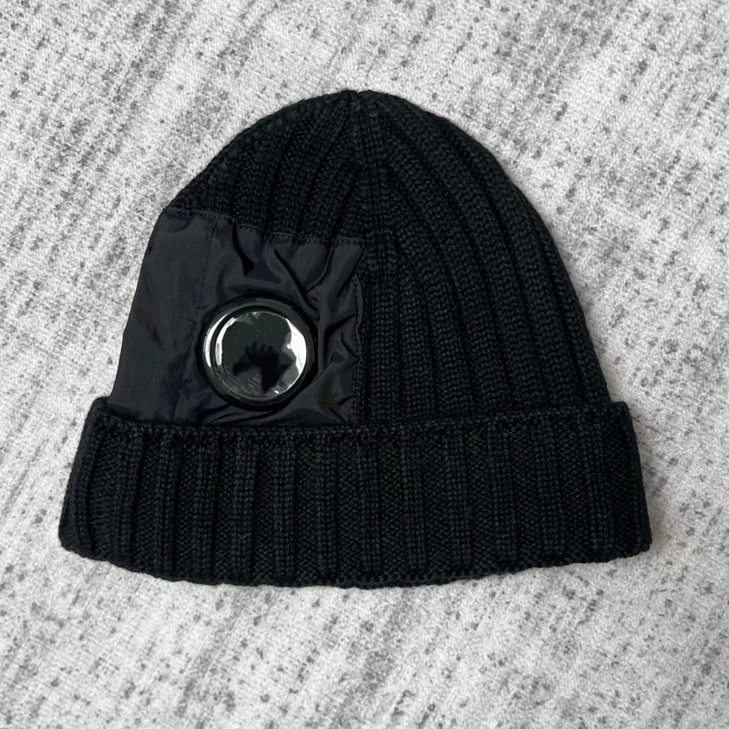 Effen kleurige, dikke gebreide - Beanie Cuffed Knit recensie en prijs